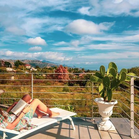 Design Villa In Piedimonte Etneo Exteriér fotografie