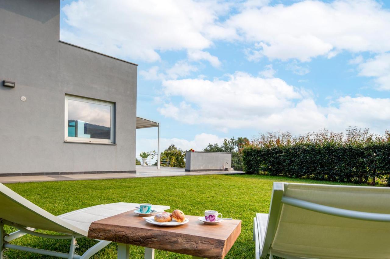 Design Villa In Piedimonte Etneo Exteriér fotografie